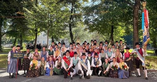 BA7515A0-DDA4-4126-AF68-69BD486C5F2C